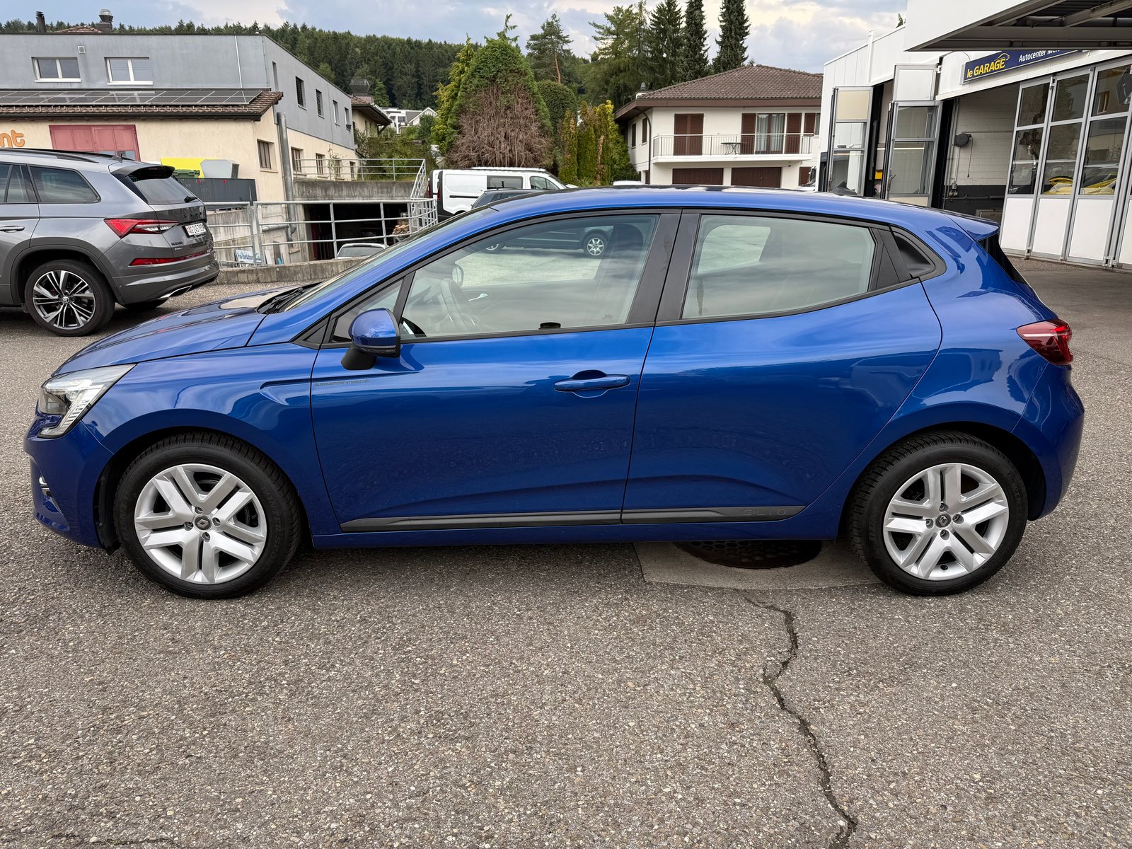 RENAULT Clio 1.0 Zen, Essence, Occasion / Utilisé, Manuelle - 3
