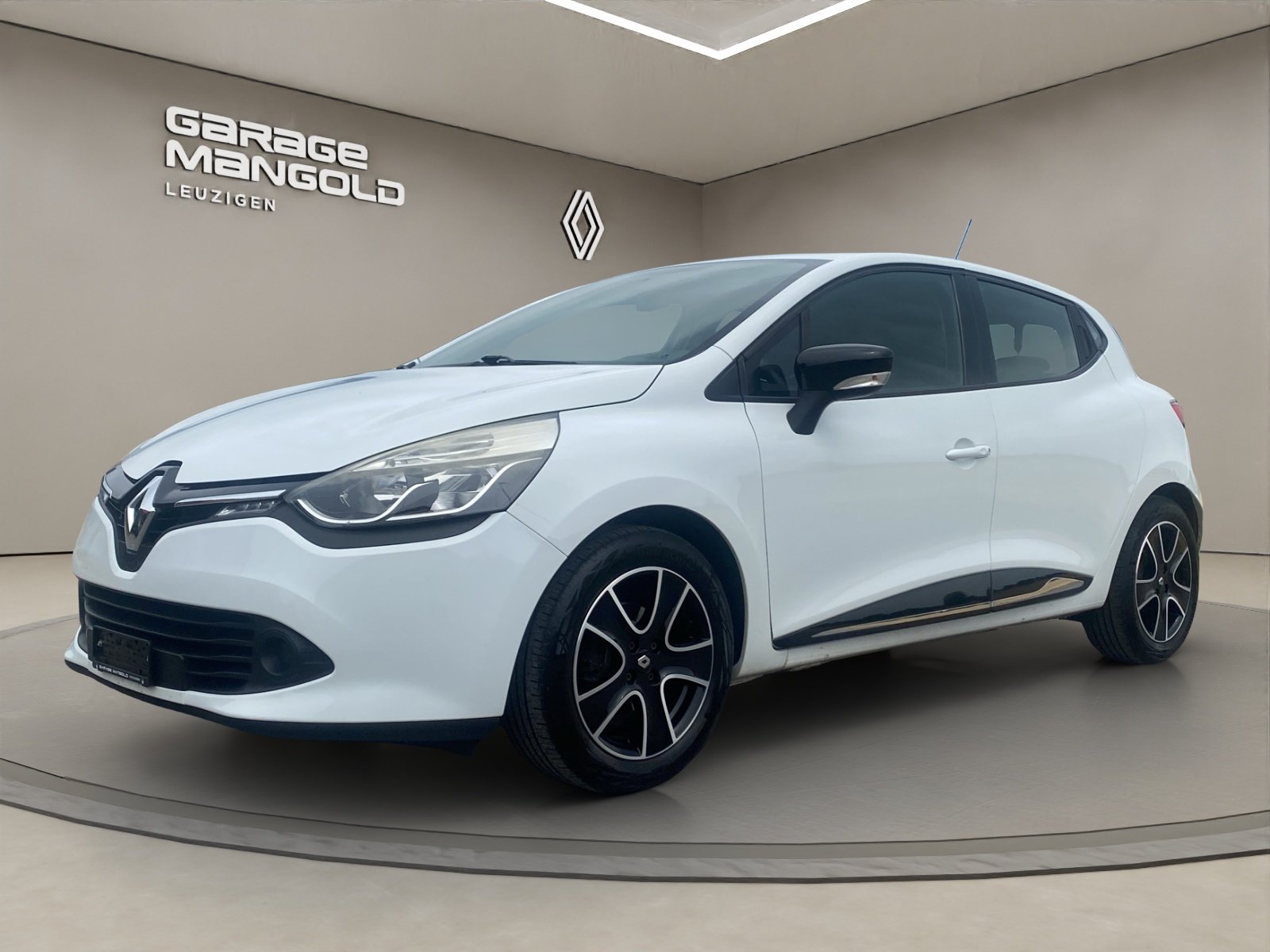 RENAULT Clio 0.9 12V Expression