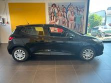 RENAULT Clio 0.9 12V Expression, Benzin, Occasion / Gebraucht, Handschaltung - 2