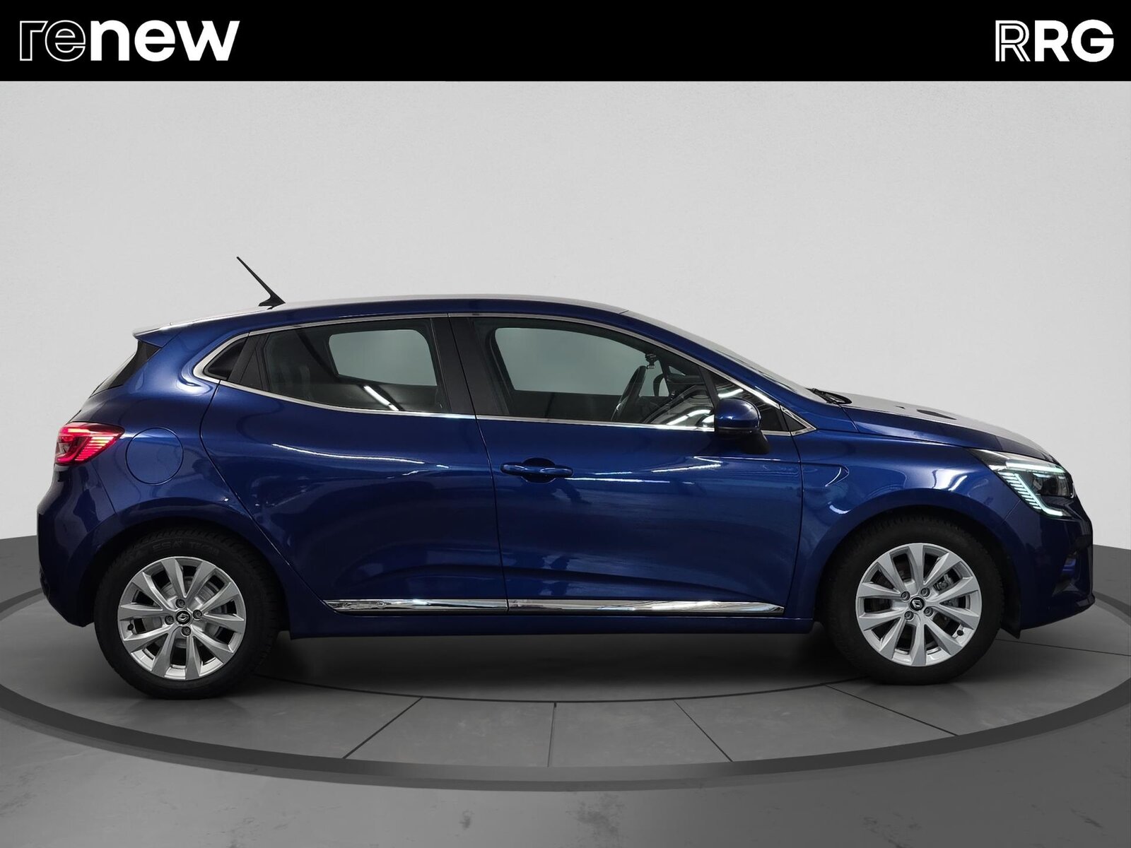 RENAULT Clio 1.6 E-Tech Intens, Hybride Intégral Essence/Électricité, Occasion / Utilisé, Automatique - 2