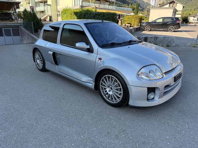 RENAULT Clio 3.0 V6, Essence, Occasion / Utilisé, Manuelle