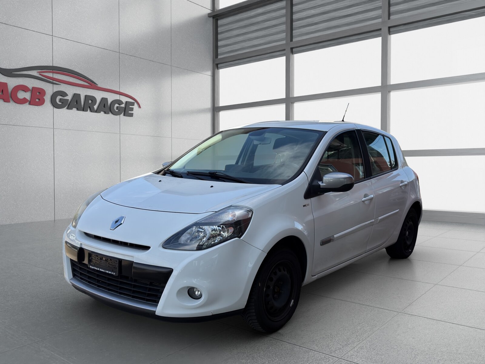 RENAULT Clio 1.6 16V 20th Edition Automatic