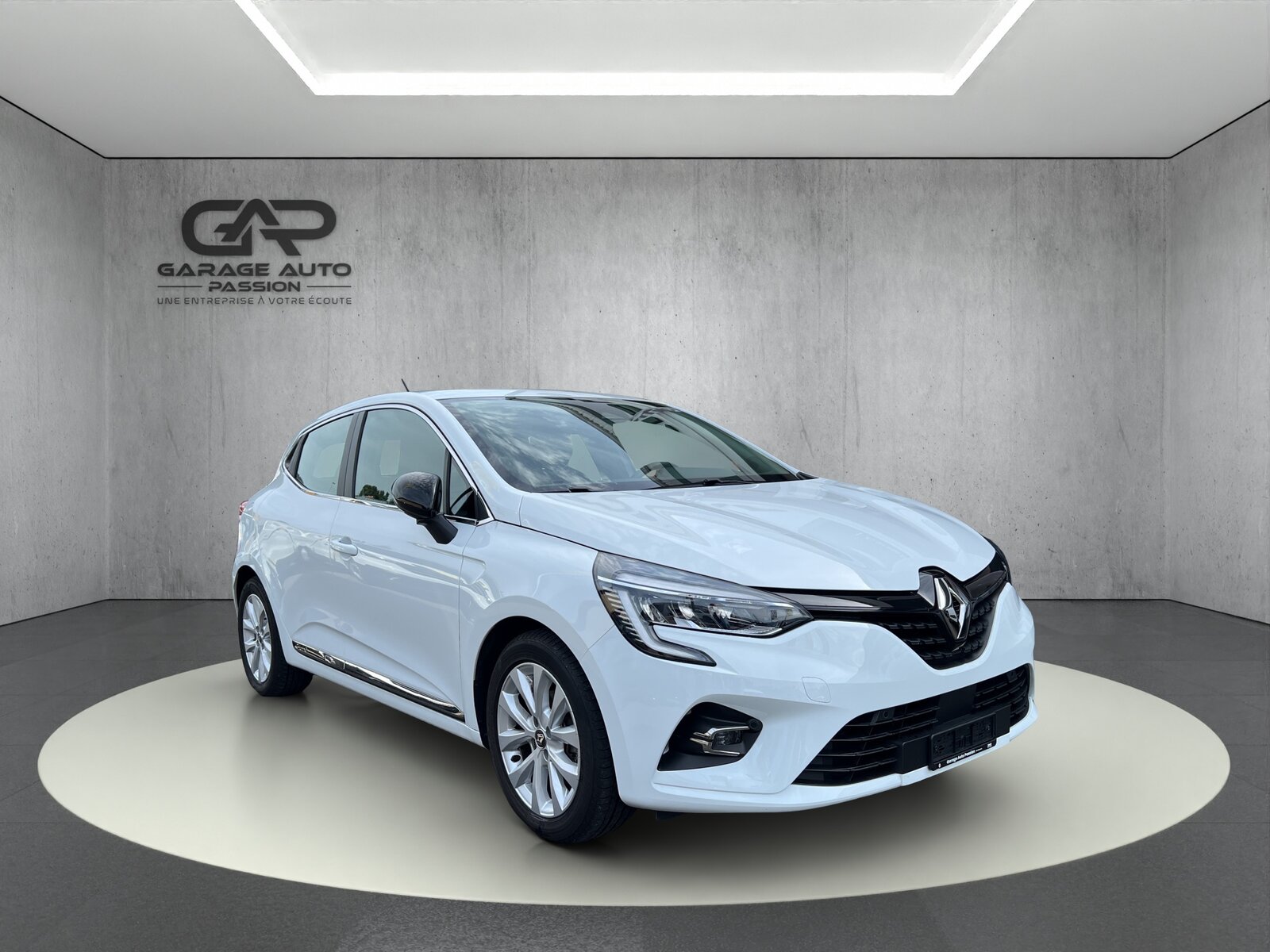 RENAULT Clio 1.0 Intens