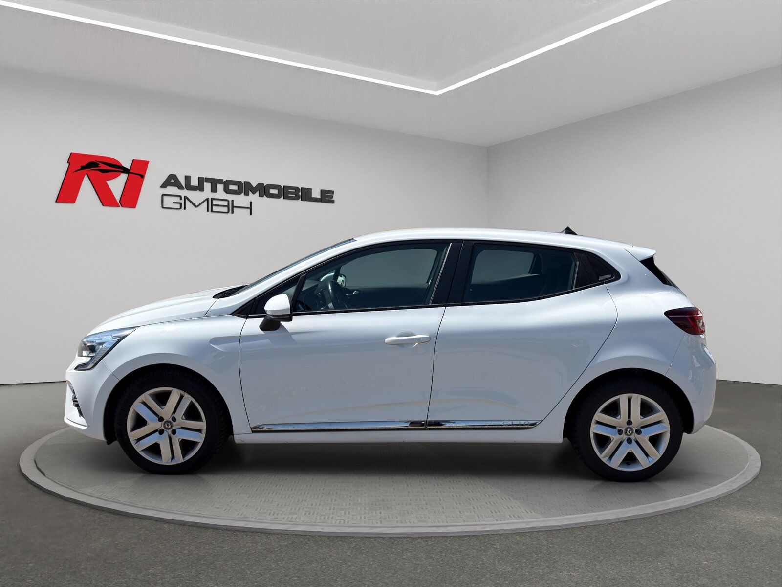 RENAULT Clio 1.0 Business, Benzin, Occasion / Gebraucht, Handschaltung - 3