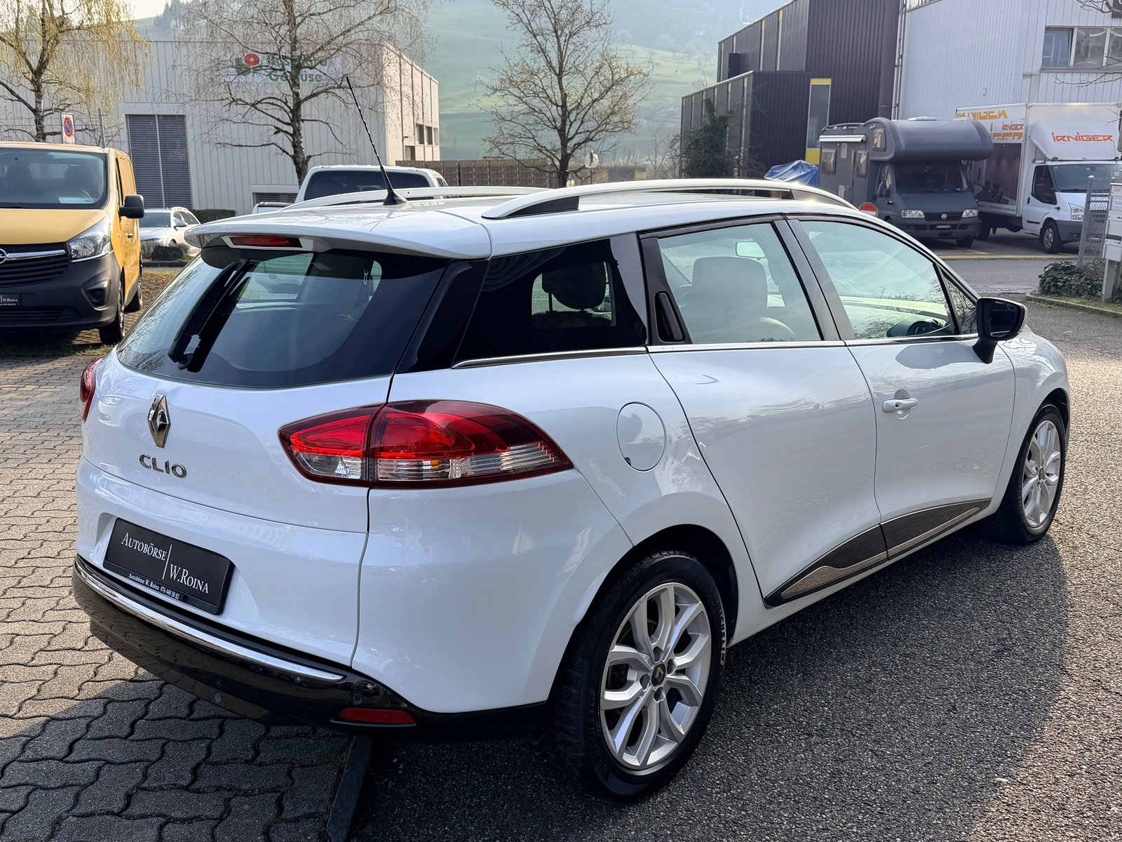RENAULT Clio Grandtour 1.5 dCi Intens EDC, Diesel, Occasion / Gebraucht, Automatik - 3