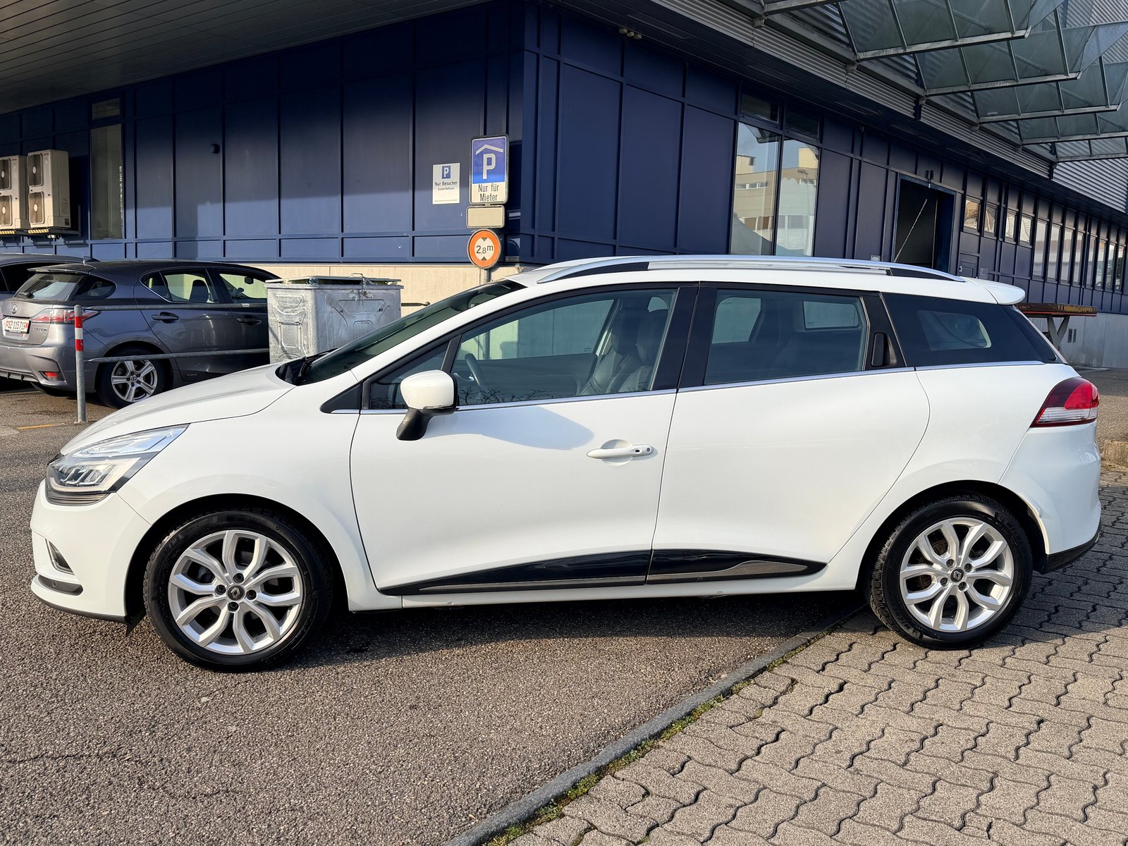RENAULT Clio Grandtour 1.5 dCi Intens EDC, Diesel, Occasion / Gebraucht, Automatik - 6