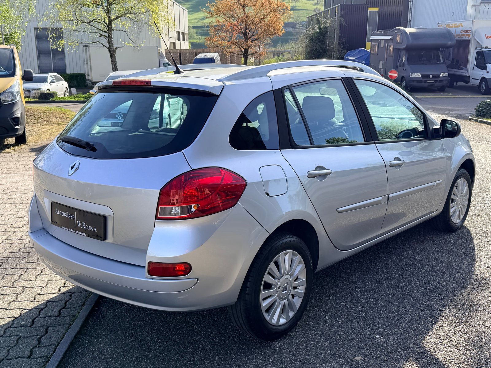 RENAULT Clio Grandtour 1.6 16V Dynamique Automatic, Essence, Occasion / Utilisé, Automatique - 3