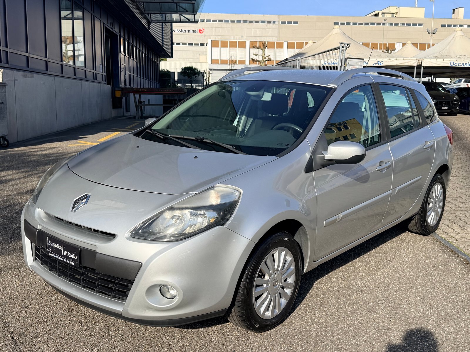 RENAULT Clio Grandtour 1.6 16V Dynamique Automatic, Essence, Occasion / Utilisé, Automatique - 7