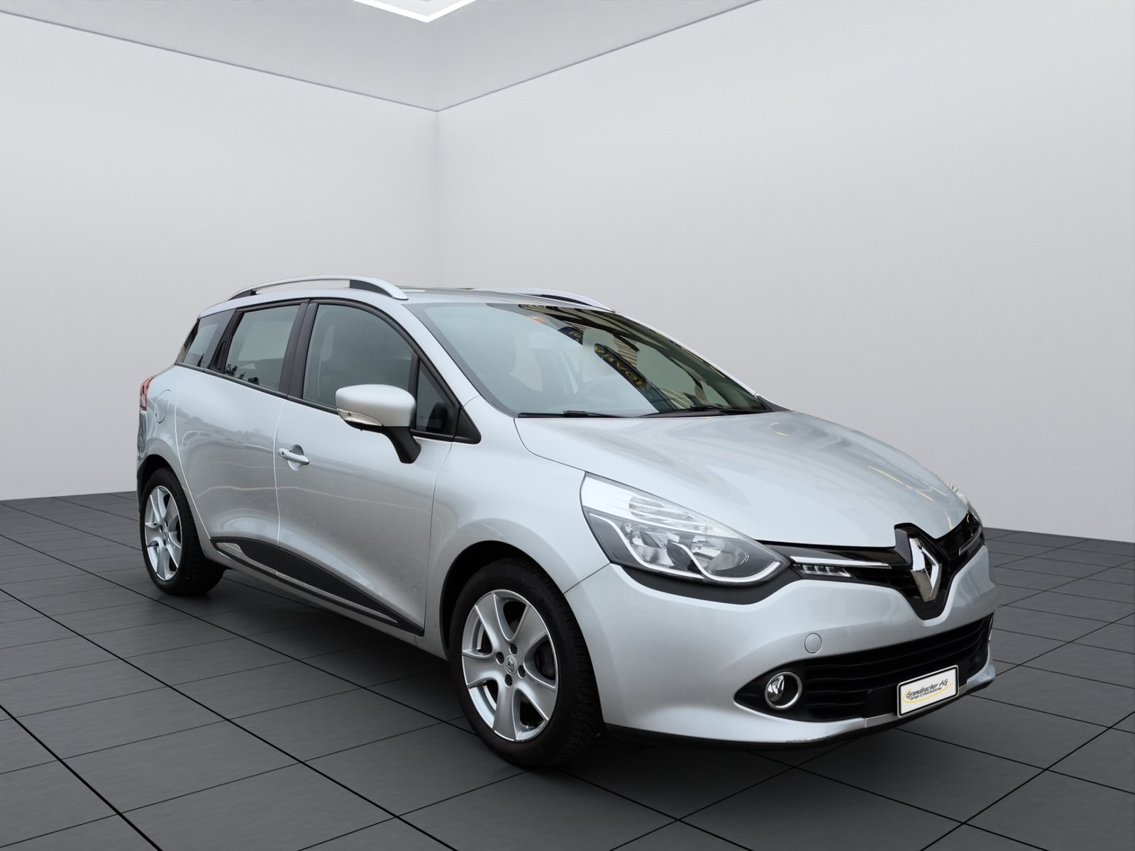 RENAULT Clio Grandtour 1.2 TCe 120 GT, Benzin, Occasion / Gebraucht, Automatik - 2