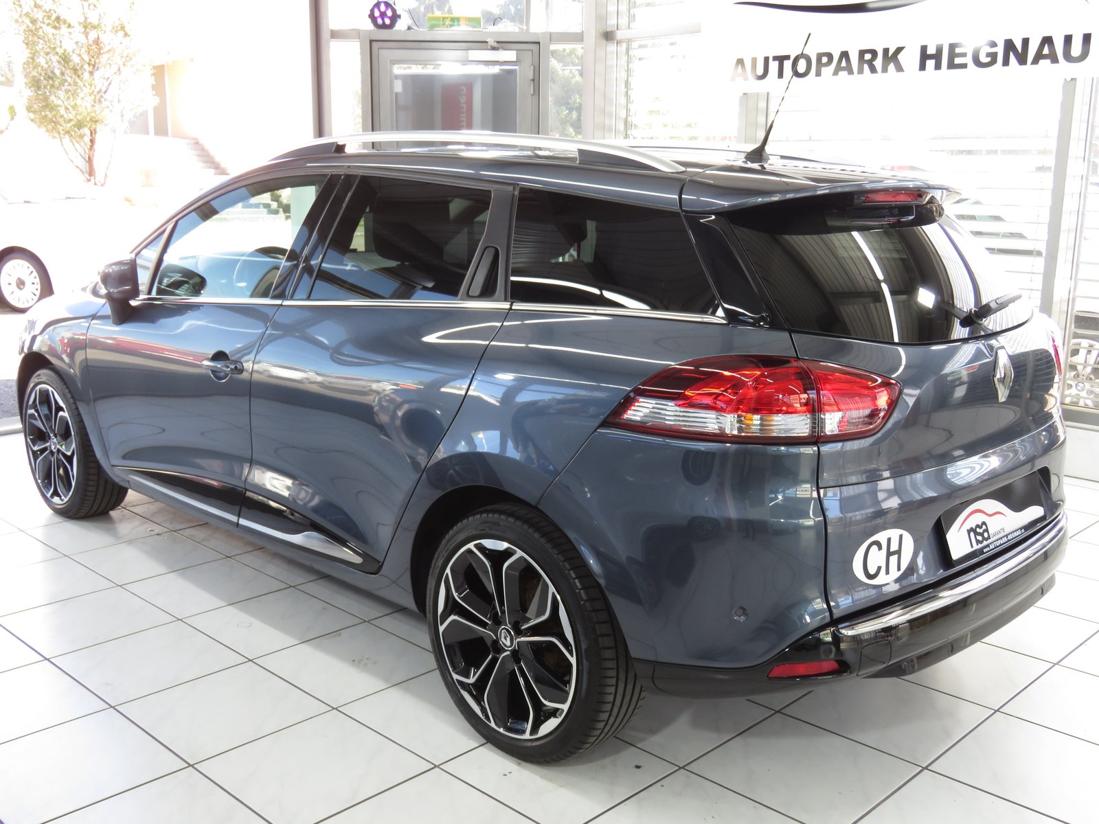 RENAULT Clio Grandtour 1.2 16V T Intens EDC, Essence, Occasion / Utilisé, Automatique - 6