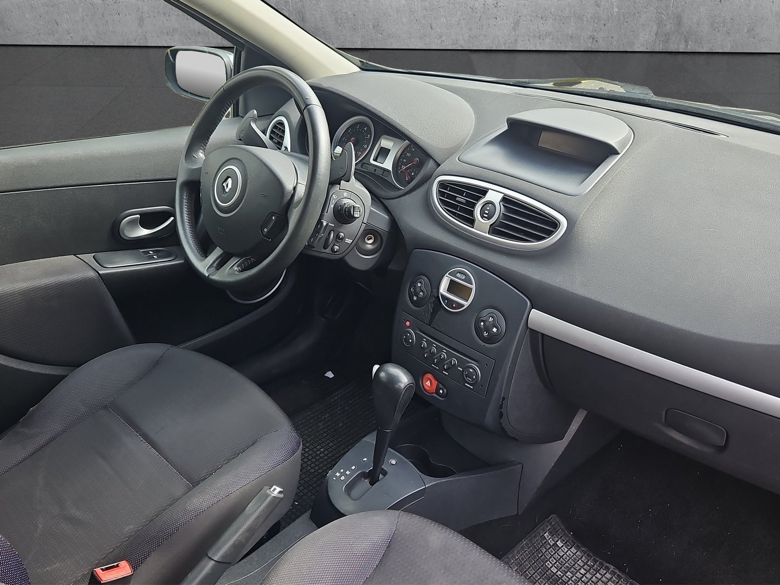 RENAULT Clio Grandtour 1.6 16V Dynamique Automatic, Benzina, Occasioni / Usate, Automatico - 4