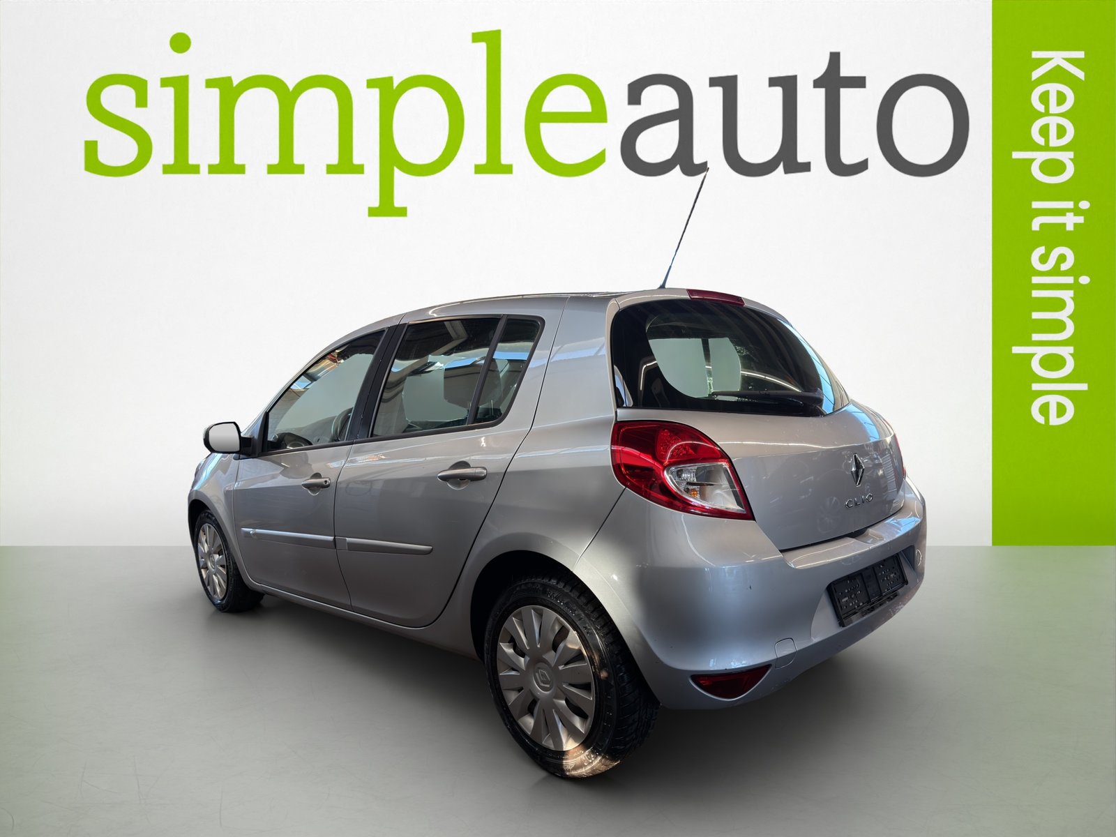RENAULT Clio Grandtour 1.6 16V 20th Edition Automatic, Petrol, Second hand / Used, Automatic - 2