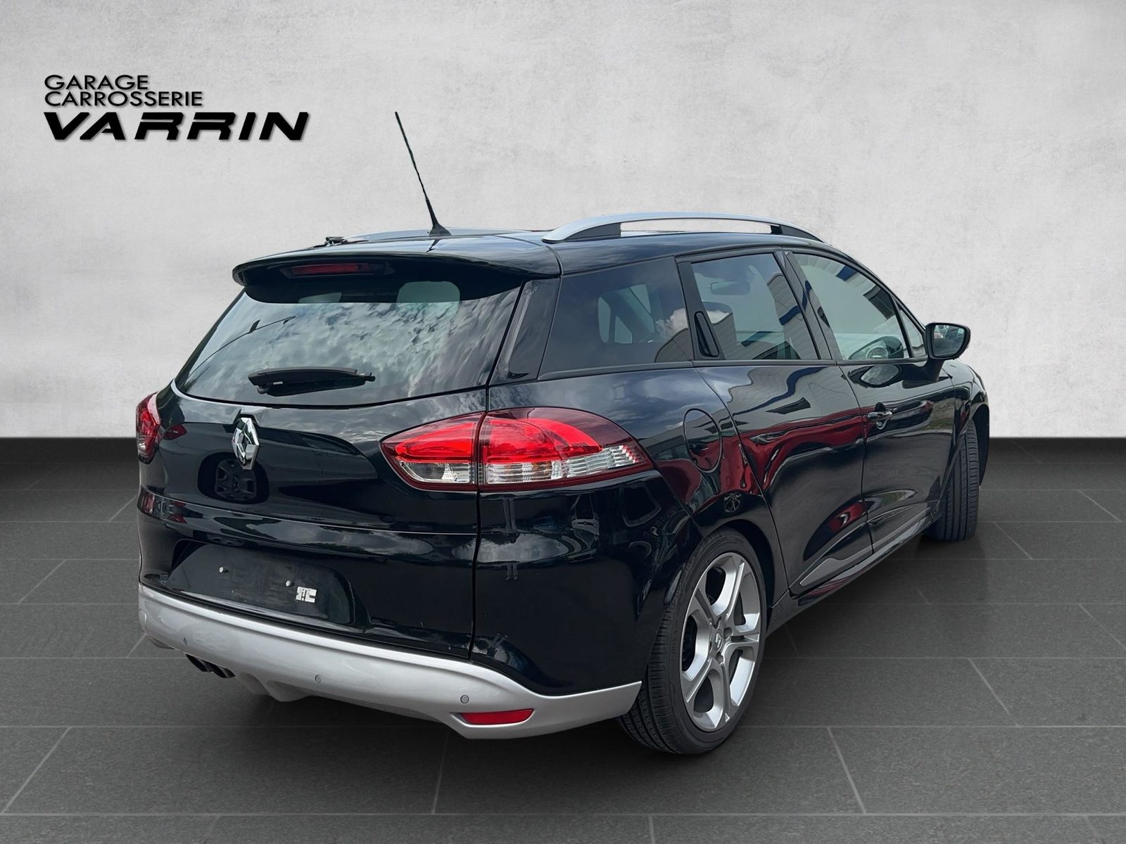 RENAULT Clio Grandtour 1.2 TCe 120 GT S/S, Essence, Occasion / Utilisé, Automatique - 6