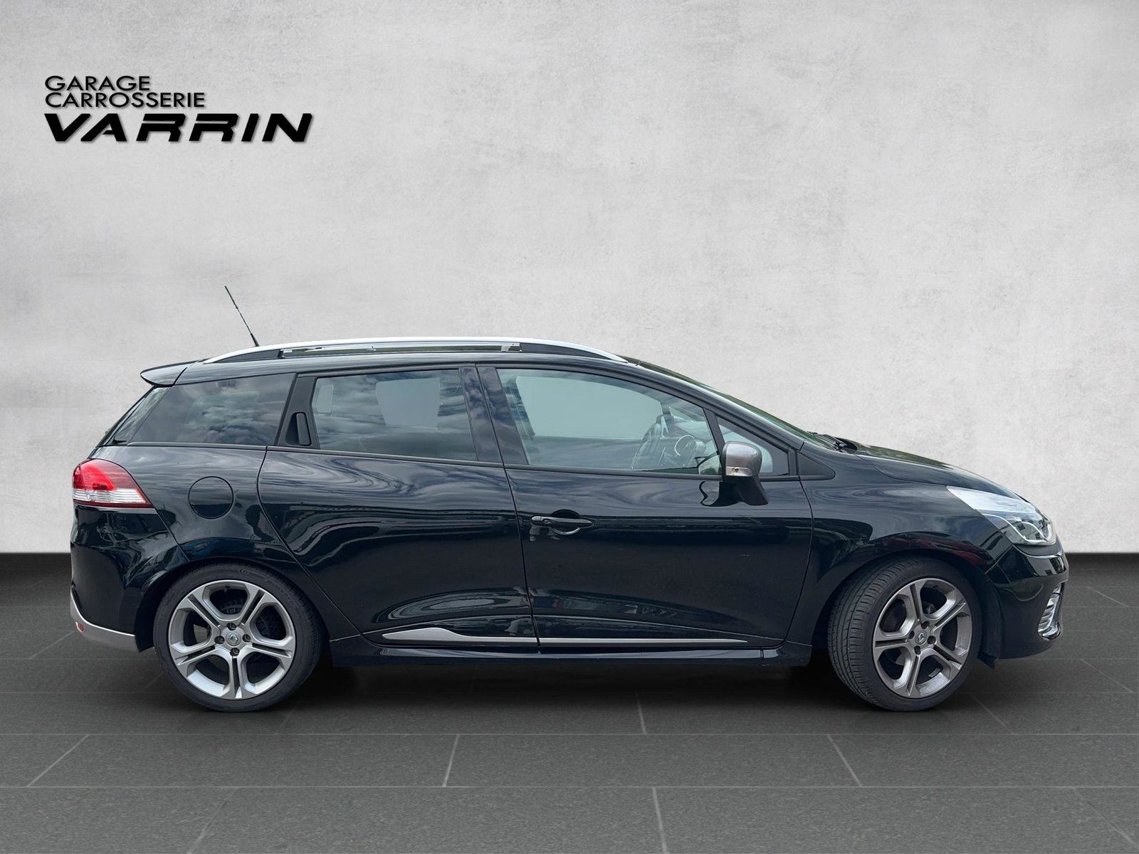 RENAULT Clio Grandtour 1.2 TCe 120 GT S/S, Essence, Occasion / Utilisé, Automatique - 7