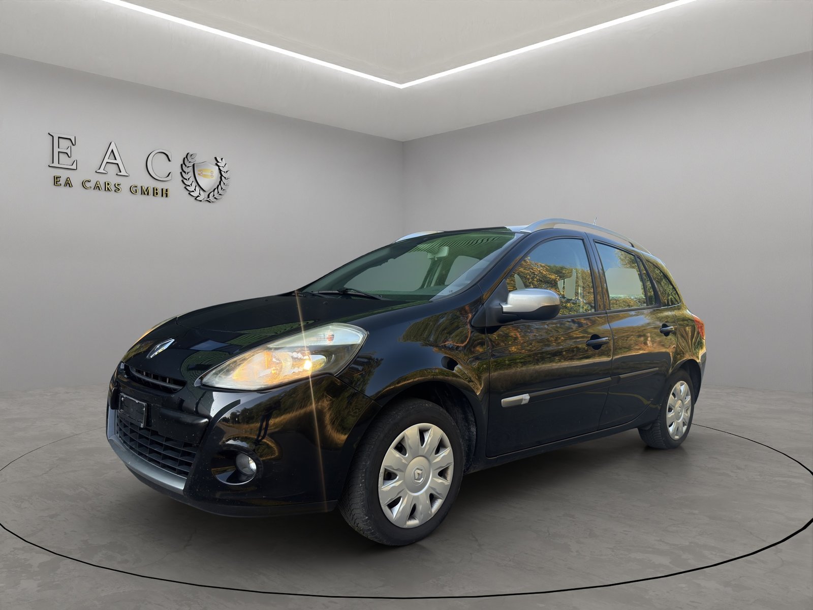 RENAULT Clio Grandtour 1.6 16V NightDay Automatic
