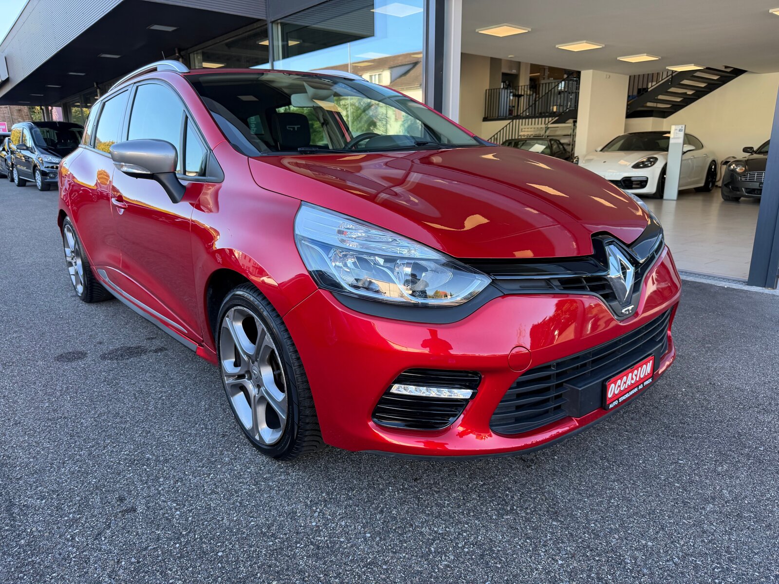 RENAULT Clio Grandtour 1.2 TCe 120 Iconic S/S