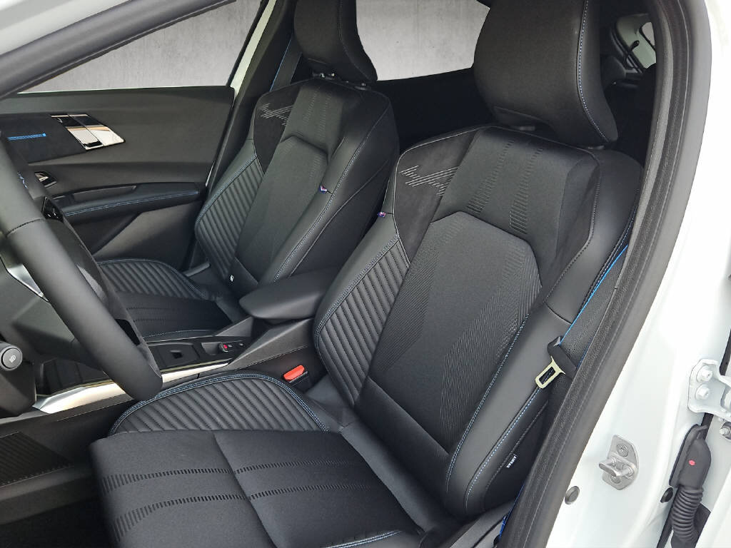 RENAULT Clio 1.8 E-Tech esprit Alpine, Voll-Hybrid Benzin/Elektro, Neues Fahrzeug mit Tageszulassung, Automatik - 5