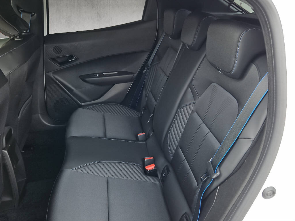 RENAULT Clio 1.8 E-Tech esprit Alpine, Voll-Hybrid Benzin/Elektro, Neues Fahrzeug mit Tageszulassung, Automatik - 6