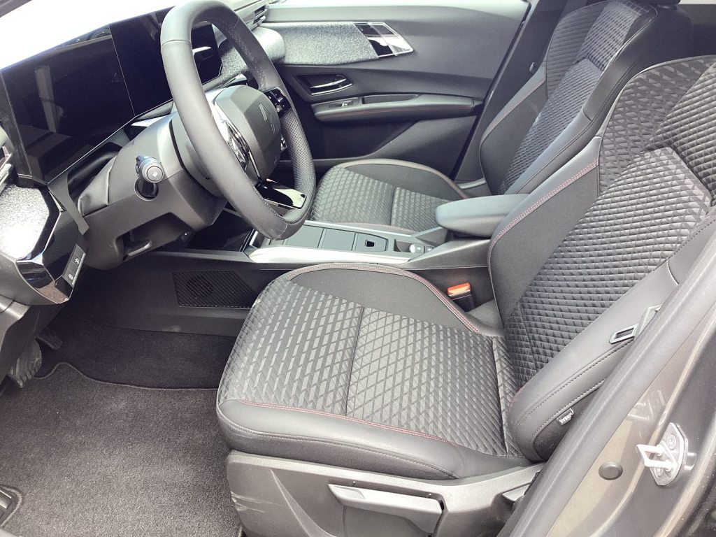 RENAULT CLIO 1.8 E-Tech techno, Voll-Hybrid Benzin/Elektro, Neues Fahrzeug mit Tageszulassung, Automatik - 6