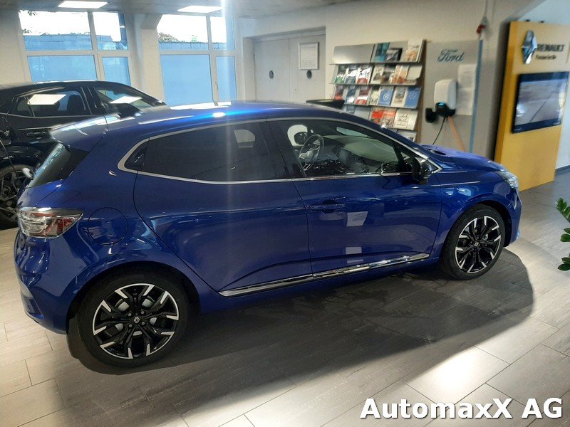 RENAULT Clio 1.6 E-Tech techno, Hybride Integrale Benzina/Elettrica, Auto nuove, Automatico - 2