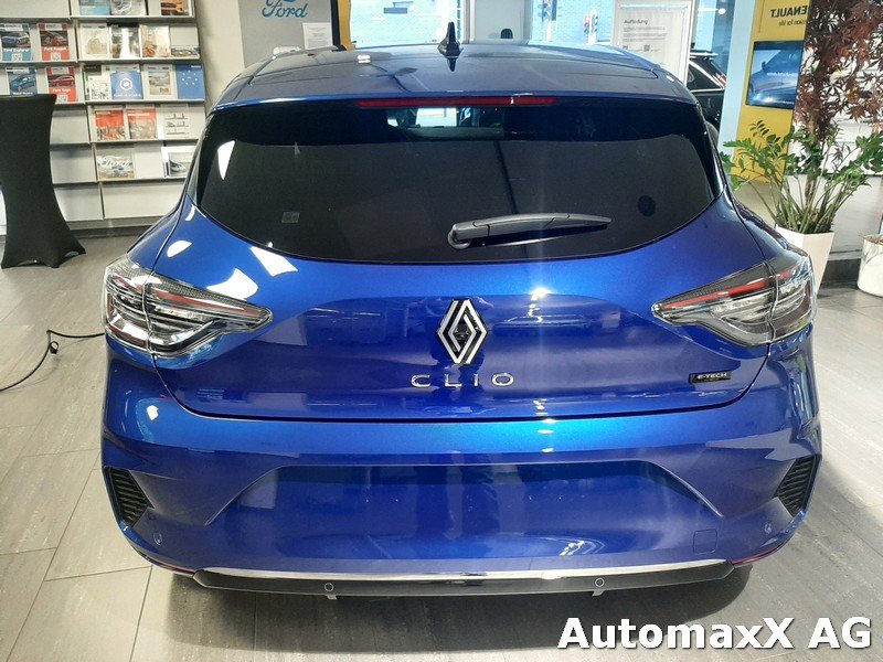 RENAULT Clio 1.6 E-Tech techno, Hybride Integrale Benzina/Elettrica, Auto nuove, Automatico - 5