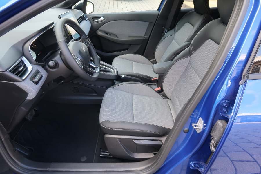 RENAULT Clio 1.8 E-Tech esprit Alpine, Hybride Intégral Essence/Électricité, Voiture nouvelle, Automatique - 5