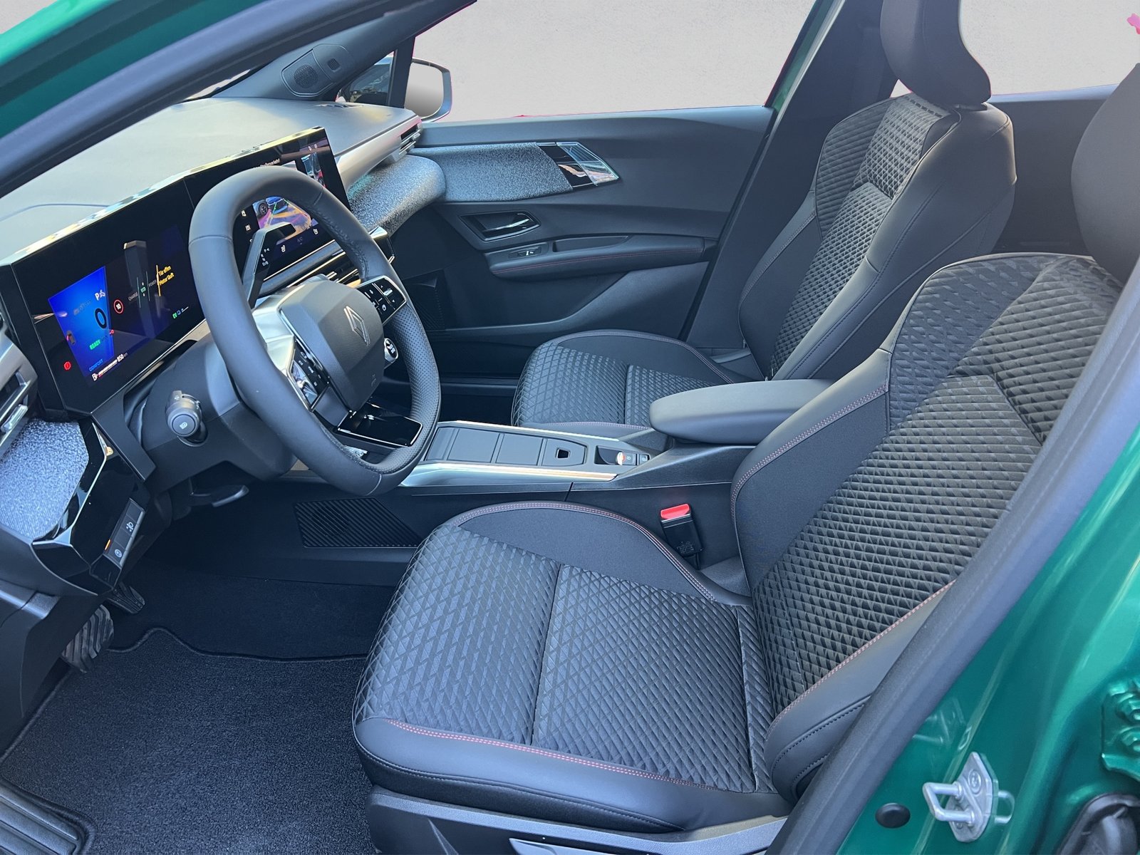 RENAULT Clio 1.8 E-Tech Techno, Benzina, Auto nuove - 5