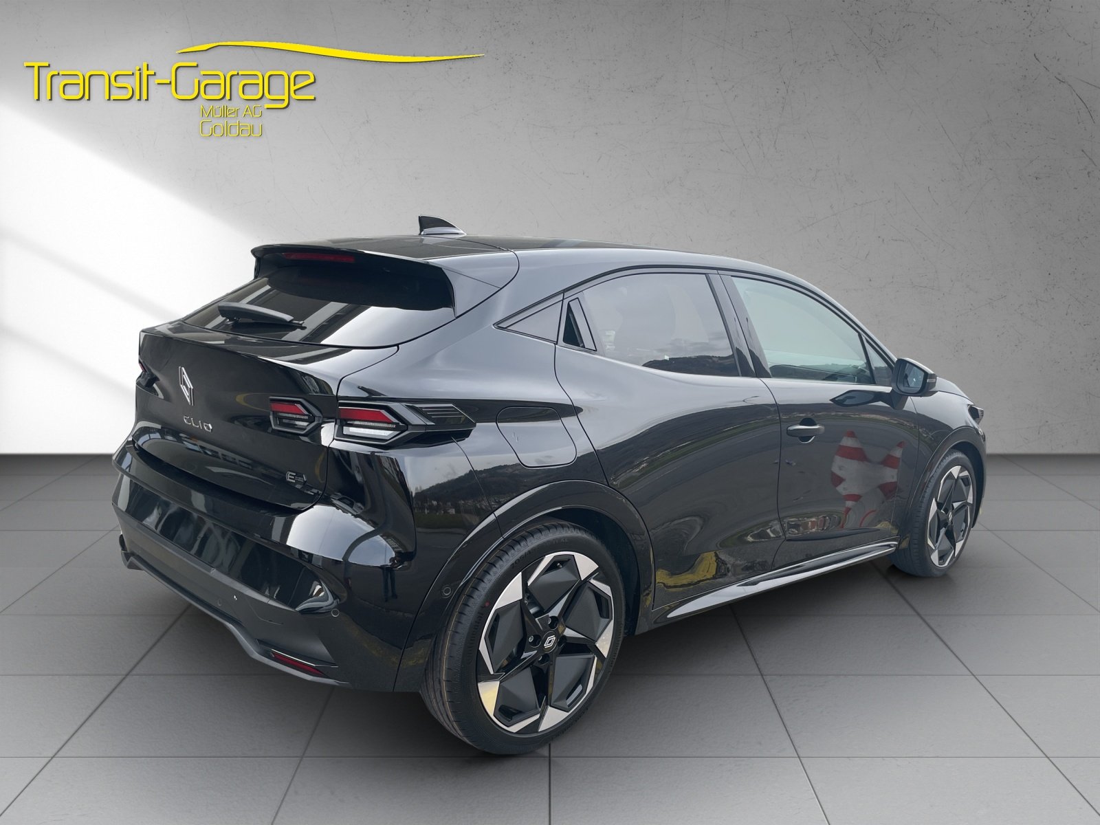 RENAULT Clio 1.8 E-Tech techno, Hybride Integrale Benzina/Elettrica, Auto nuove, Automatico - 4