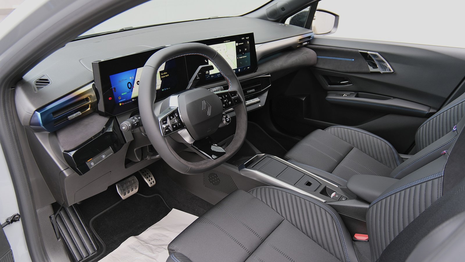 RENAULT Clio 1.8 E-Tech Esprit Alpine, Hybride Intégral Essence/Électricité, Voiture nouvelle, Automatique - 3