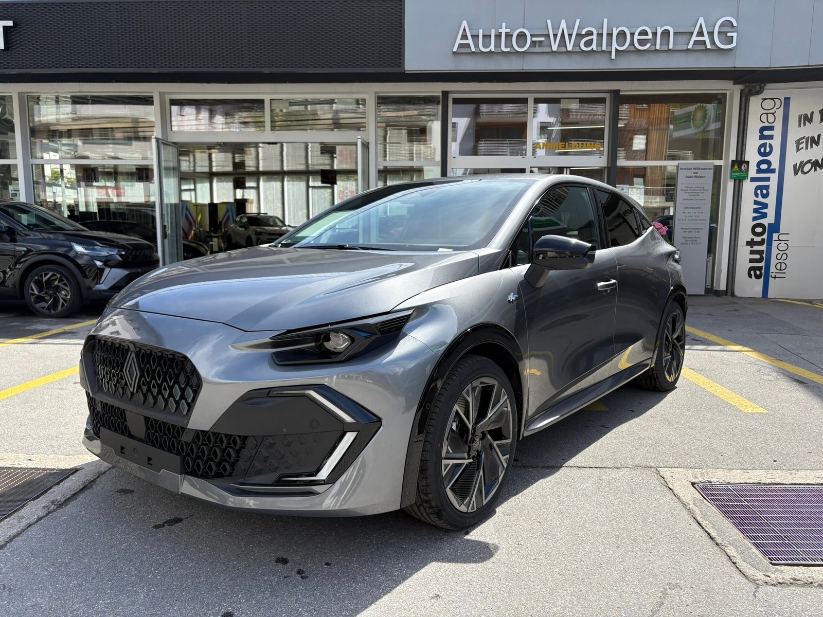 RENAULT Clio 1.8 E-Tech Esprit Alpine, Hybride Integrale Benzina/Elettrica, Auto nuove, Automatico