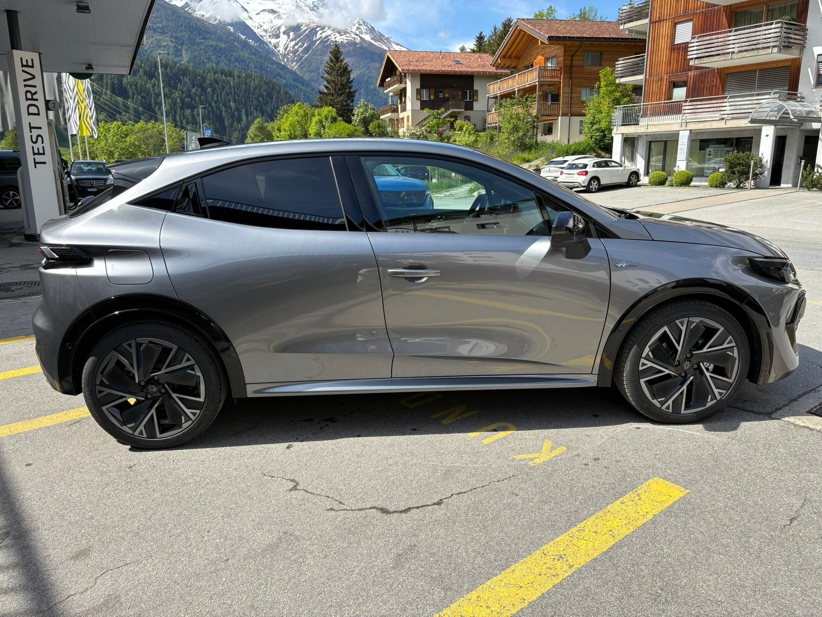RENAULT Clio 1.8 E-Tech Esprit Alpine, Hybride Integrale Benzina/Elettrica, Auto nuove, Automatico - 4