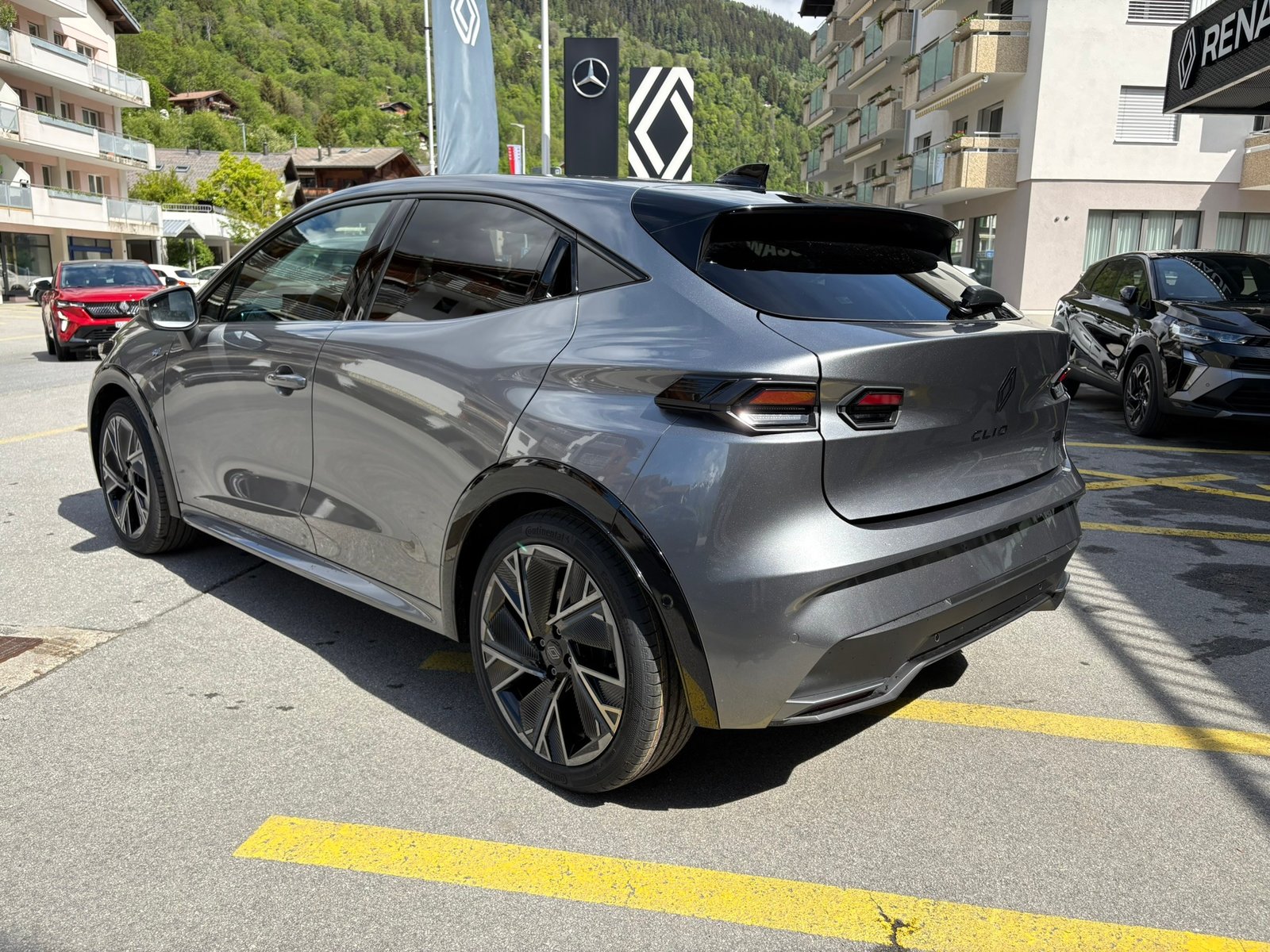RENAULT Clio 1.8 E-Tech Esprit Alpine, Hybride Integrale Benzina/Elettrica, Auto nuove, Automatico - 7