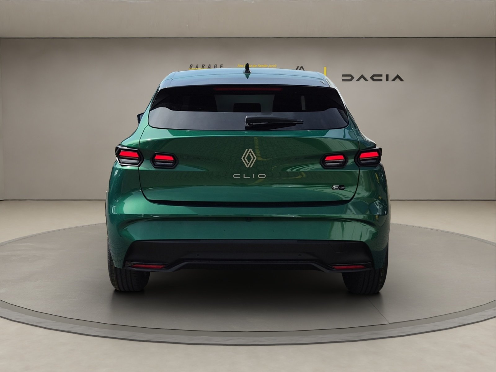 RENAULT CLIO E-TECH FULL HYBRID techno 160, Full-Hybrid Petrol/Electric, New car, Automatic - 5
