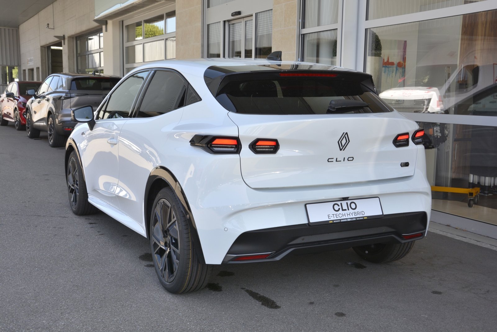 RENAULT CLIO esprit Alpine full hybrid E-Tech 160, Hybride Integrale Benzina/Elettrica, Auto nuove, Automatico - 4