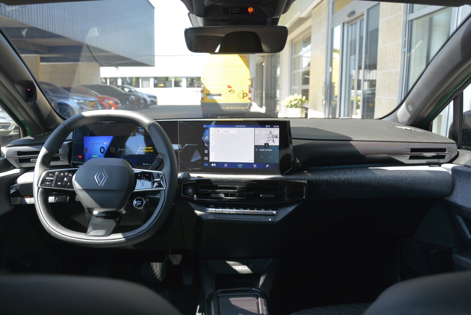 RENAULT CLIO techno full hybrid E-Tech 160, Full-Hybrid Petrol/Electric, New car, Automatic - 6