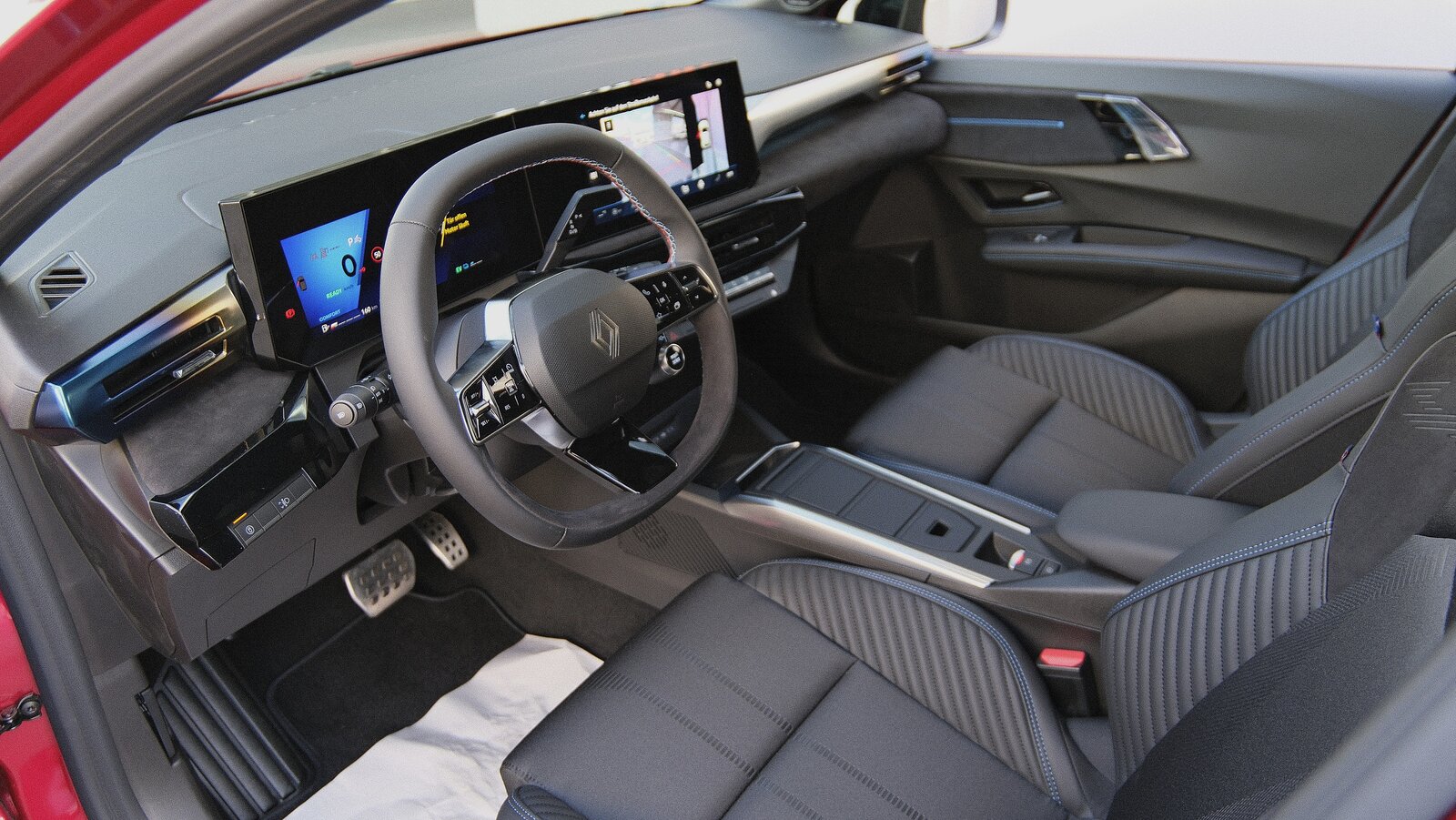 RENAULT Clio 1.8 E-Tech Esprit Alpine full Hybrid, Full-Hybrid Petrol/Electric, New car, Automatic - 3