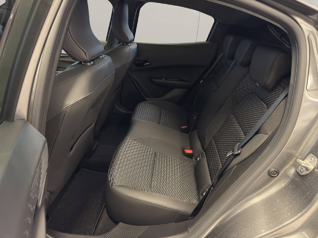 RENAULT Clio 1.8 E-Tech techno, Benzin, Neuwagen, Automatik - 6