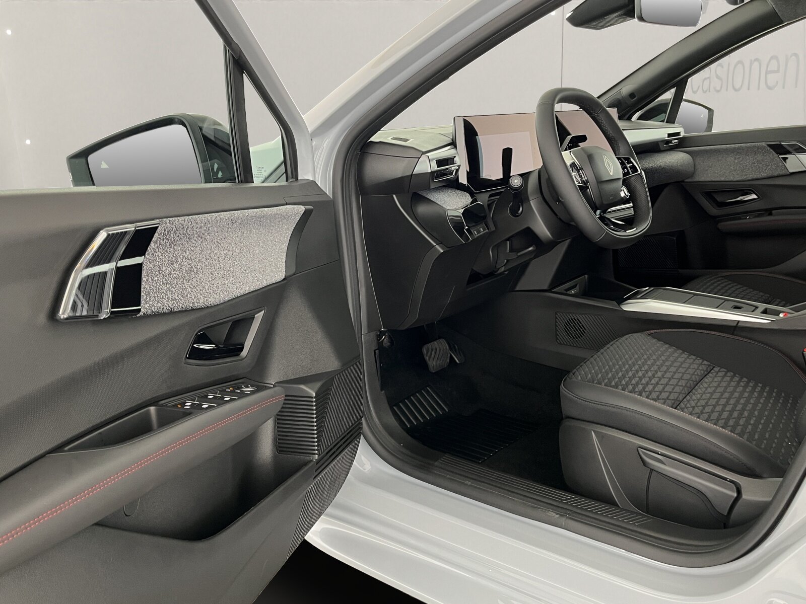 RENAULT Clio 1.8 E-Tech techno, Voll-Hybrid Benzin/Elektro, Neuwagen, Automatik - 7