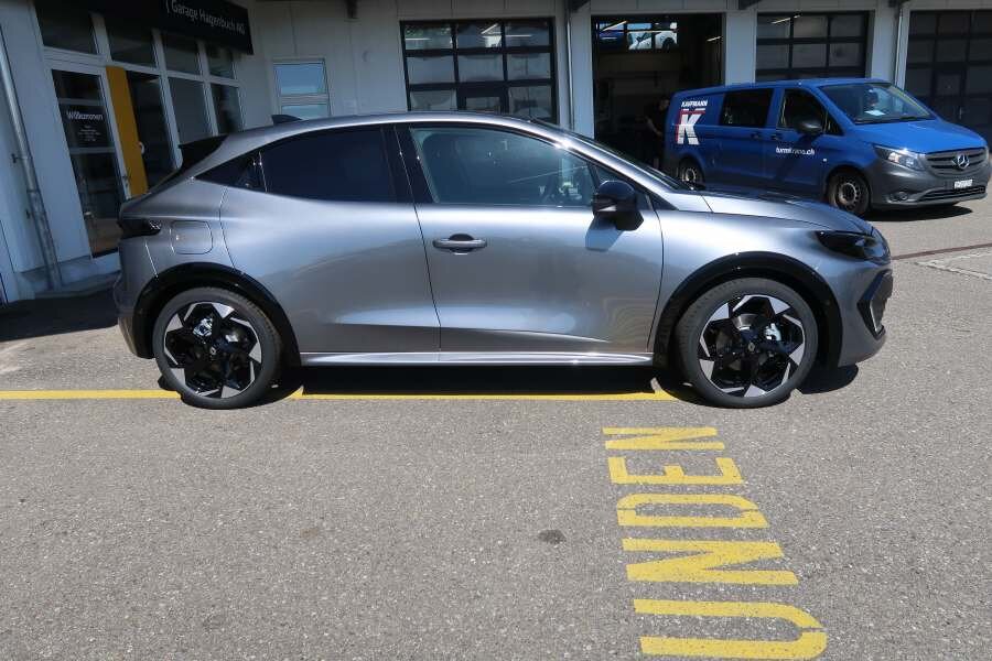 RENAULT Clio 1.8 E-Tech techno, Voll-Hybrid Benzin/Elektro, Neuwagen, Automatik - 3