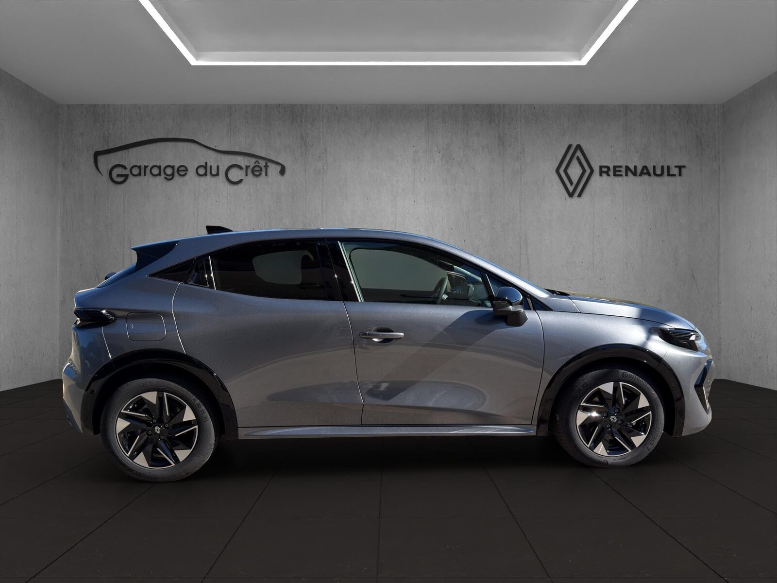RENAULT Clio 1.8 E-Tech techno, Full-Hybrid Petrol/Electric, New car, Automatic - 6