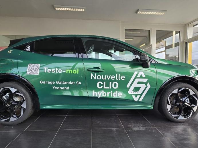 RENAULT CLIO 1.8 E-Tech techno, Full-Hybrid Petrol/Electric, New car, Automatic