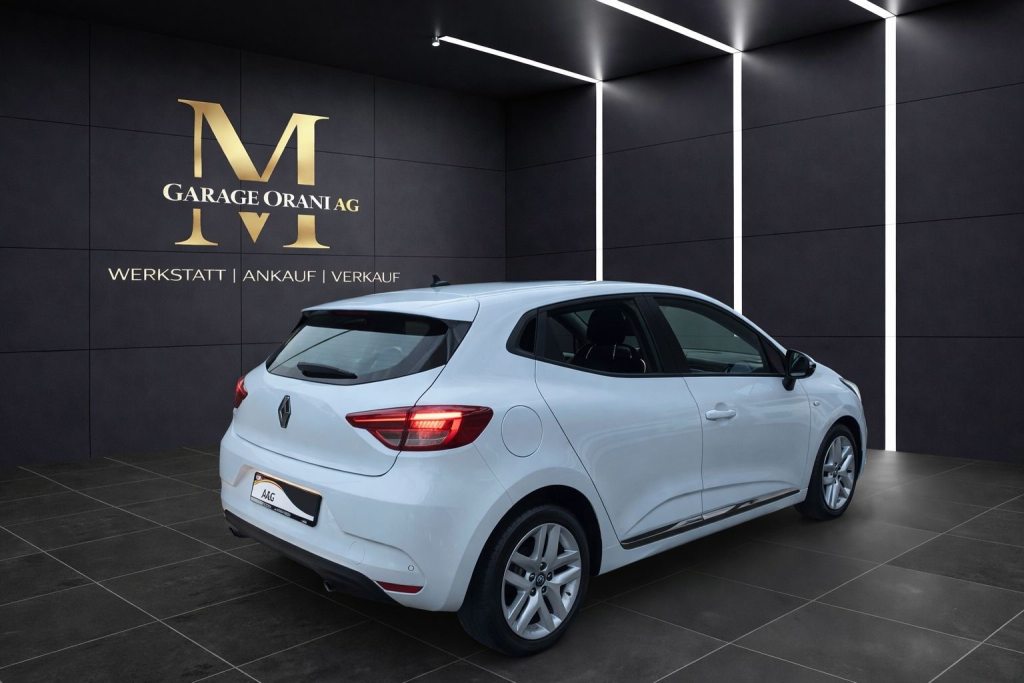 RENAULT Clio 1.0 TCe 100 Zen, Petrol, New car, Manual - 3