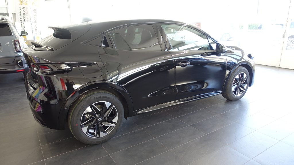 RENAULT CLIO 1.8 E-Tech techno, Full-Hybrid Petrol/Electric, New car, Automatic - 4