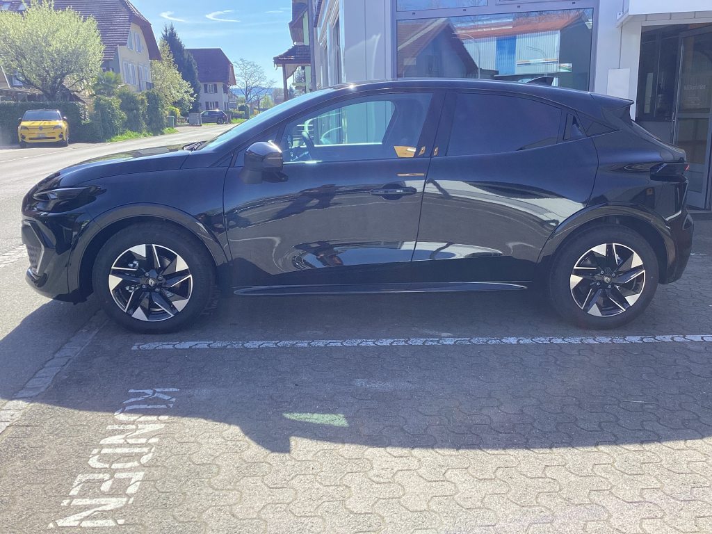 RENAULT CLIO 1.8 E-Tech techno, Hybride Intégral Essence/Électricité, Voiture nouvelle, Automatique - 3