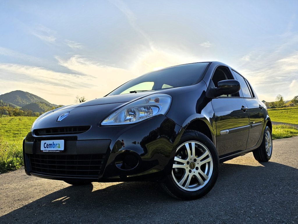 RENAULT CLIO 1.2 16V 75 Collection