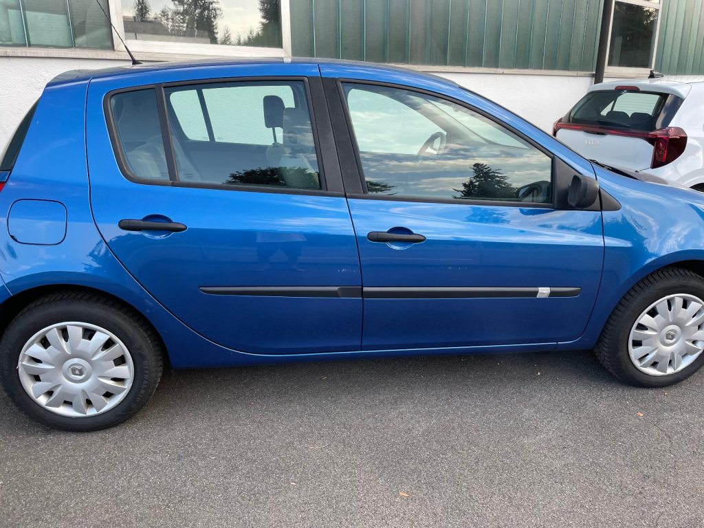 RENAULT CLIO 1.2 16V 75 Expression, Essence, Occasion / Utilisé, Manuelle - 3