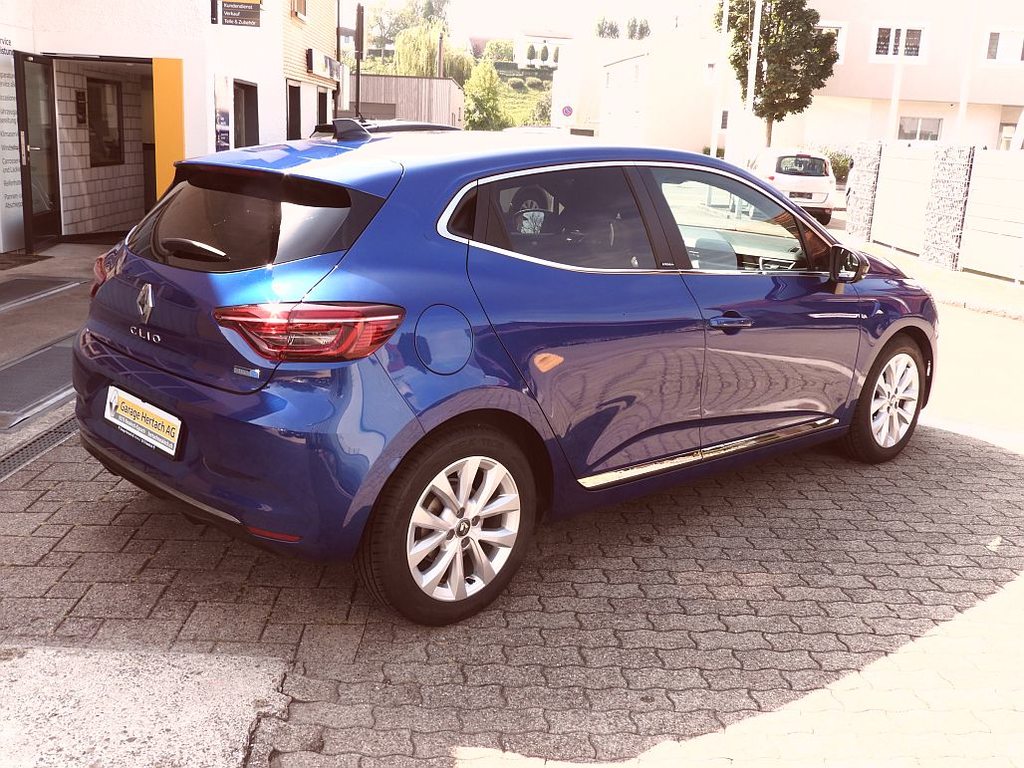 RENAULT Clio 1.6 E-Tech Intens, Full-Hybrid Petrol/Electric, Second hand / Used, Automatic - 4
