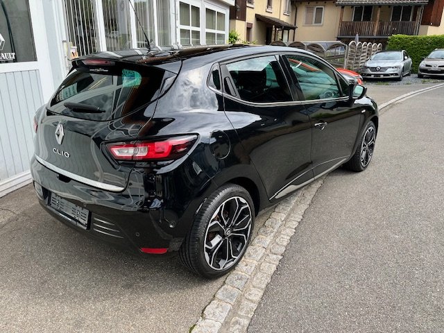 RENAULT Clio 1.2 TCe 120 Swiss Edition S/S, Essence, Occasion / Utilisé, Manuelle - 3