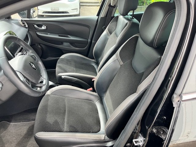 RENAULT Clio 1.2 TCe 120 Swiss Edition S/S, Essence, Occasion / Utilisé, Manuelle - 5