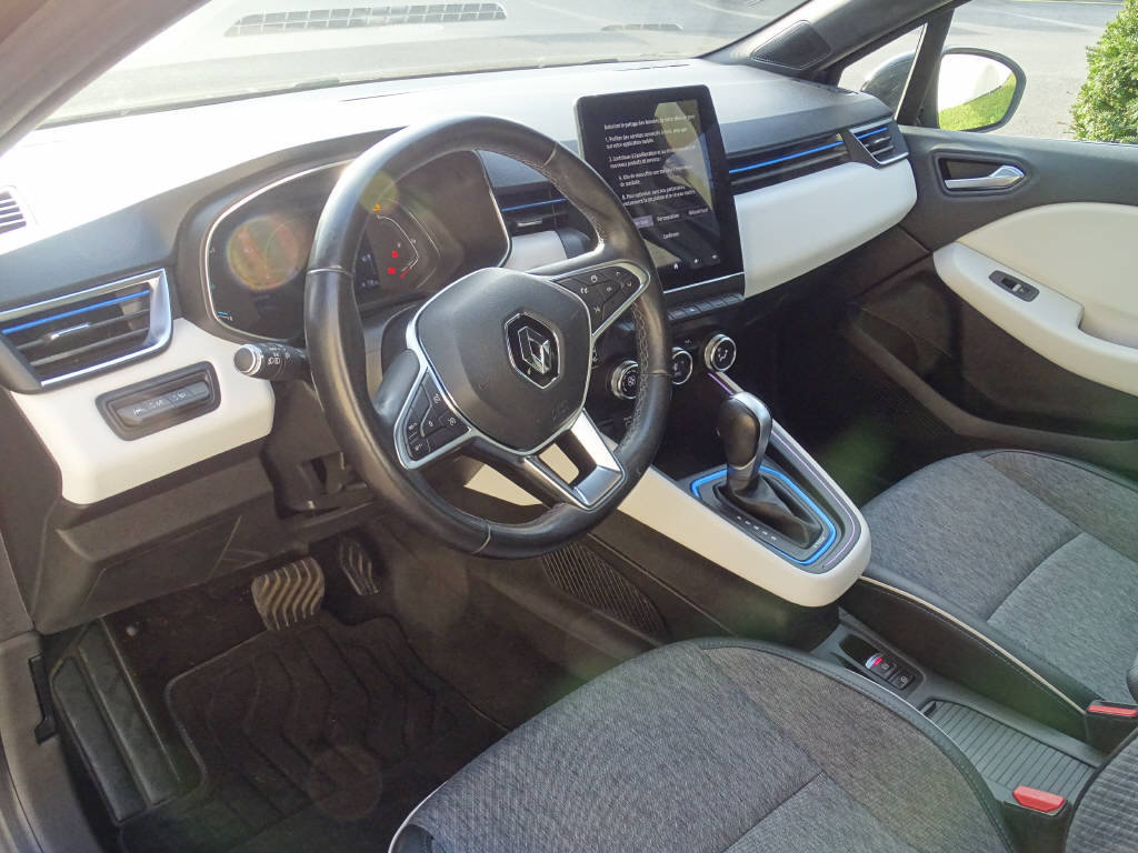 RENAULT Clio 1.6 E-Tech Edition One, Full-Hybrid Petrol/Electric, Second hand / Used, Automatic - 4